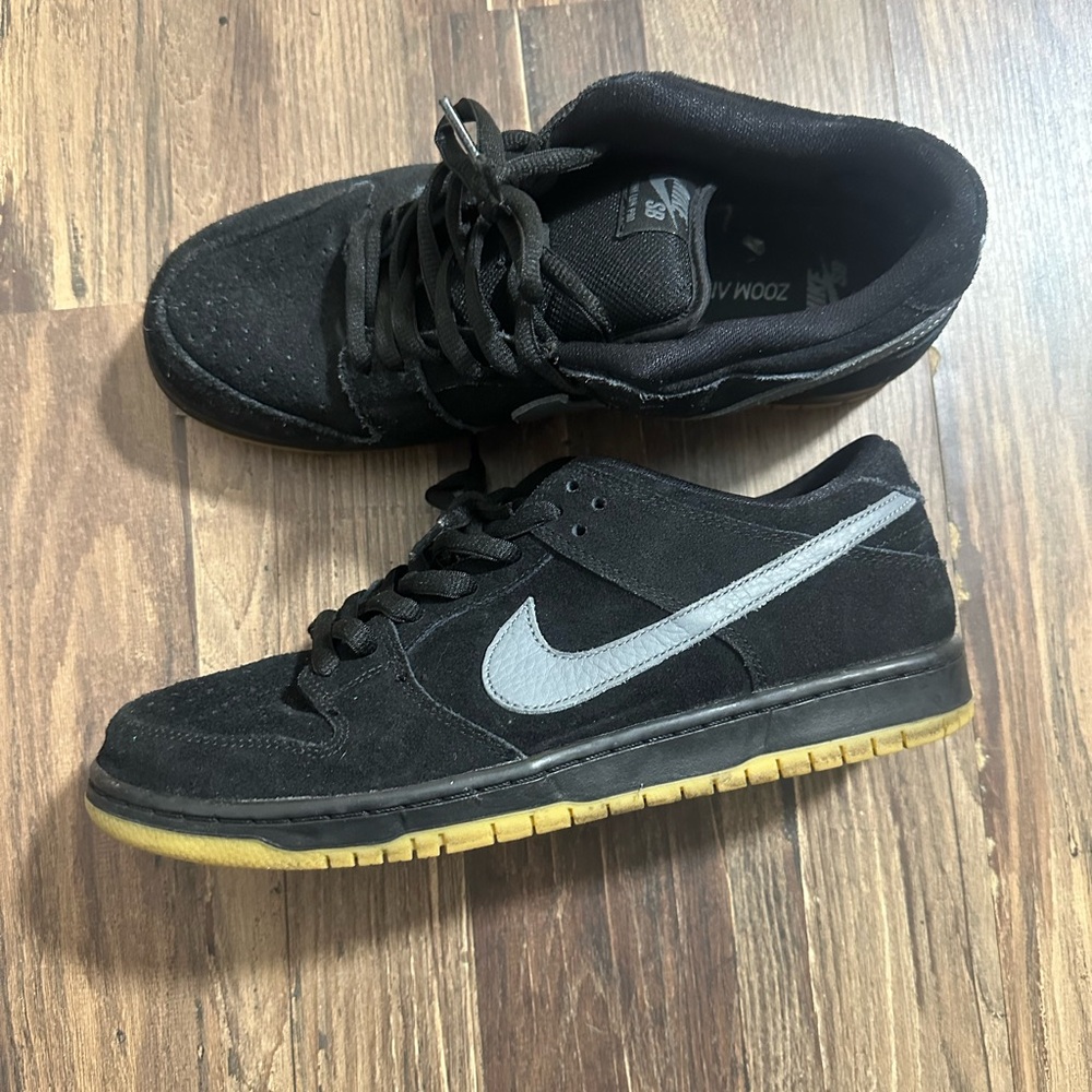 Nike SB Dunks - image 9